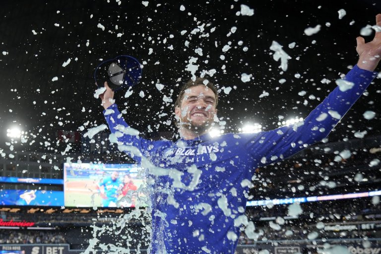 Jays rookie Yesavage’s splitter is his not-so-secret weapon. But why is it so good? | iNFOnews.ca