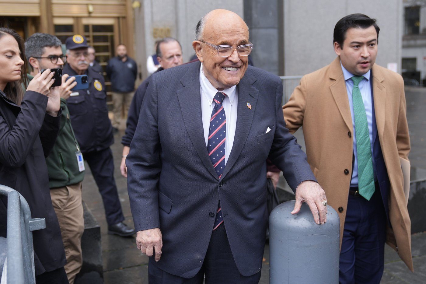 Rudy Giuliani in a courtroom outburst accuses judge in assets case of being unfair, drawing a rebuke | iNFOnews.ca