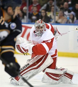 Red Wings used to overcoming injuries, have no issues turning net over to Mrazek | iNFOnews.ca