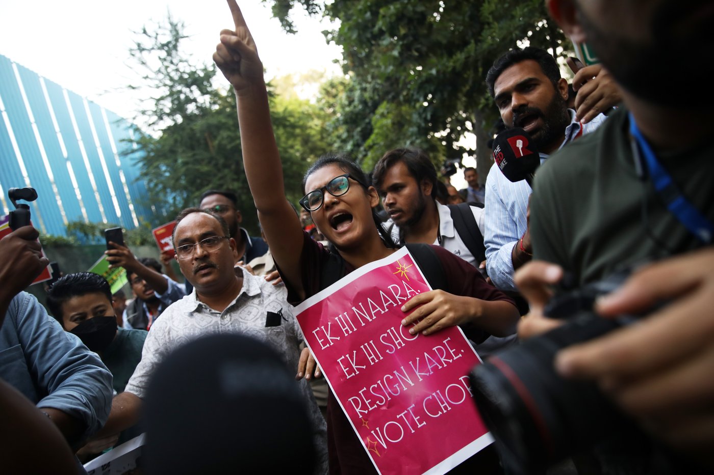 Crowds throng New Delhi and wave Indian flags amid escalating protests | iNFOnews.ca Crowds throng New Delhi and wave Indian flags amid escalating protests | iNFOnews.ca