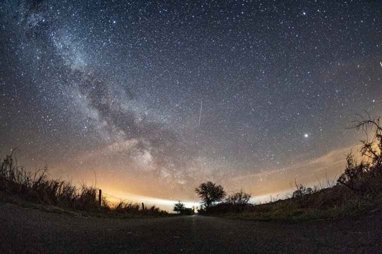 The Lyrid meteor shower is visible now and peaking soon. Here's how to spot it | iNFOnews.ca