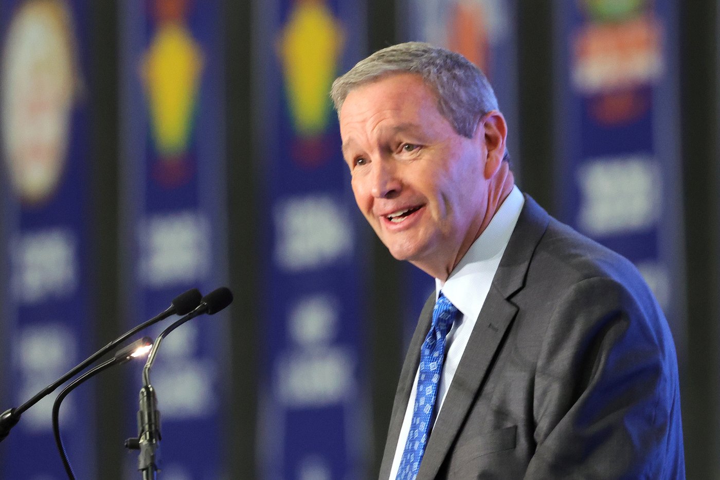 Kentucky's Mitch Barnhart to retire as athletic director in June and take on new role at university | iNFOnews.ca Kentucky's Mitch Barnhart to retire as athletic director in June and take on new role at university | iNFOnews.ca