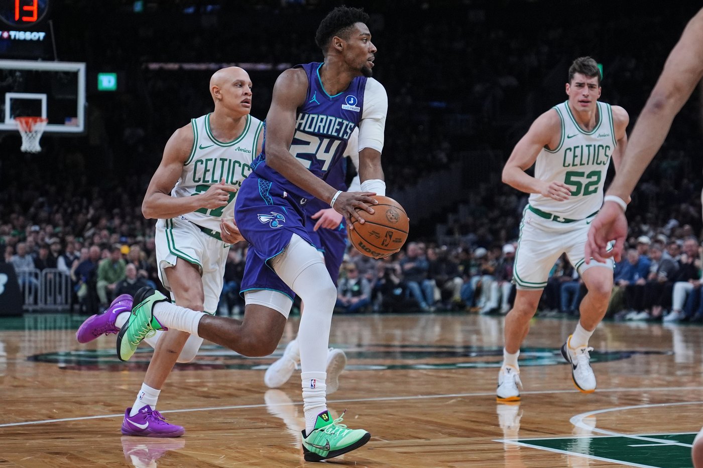 Knueppel scores 20, Hornets beat Celtics 118-89 to earn 6th straight win, move above .500 | iNFOnews.ca Knueppel scores 20, Hornets beat Celtics 118-89 to earn 6th straight win, move above .500 | iNFOnews.ca