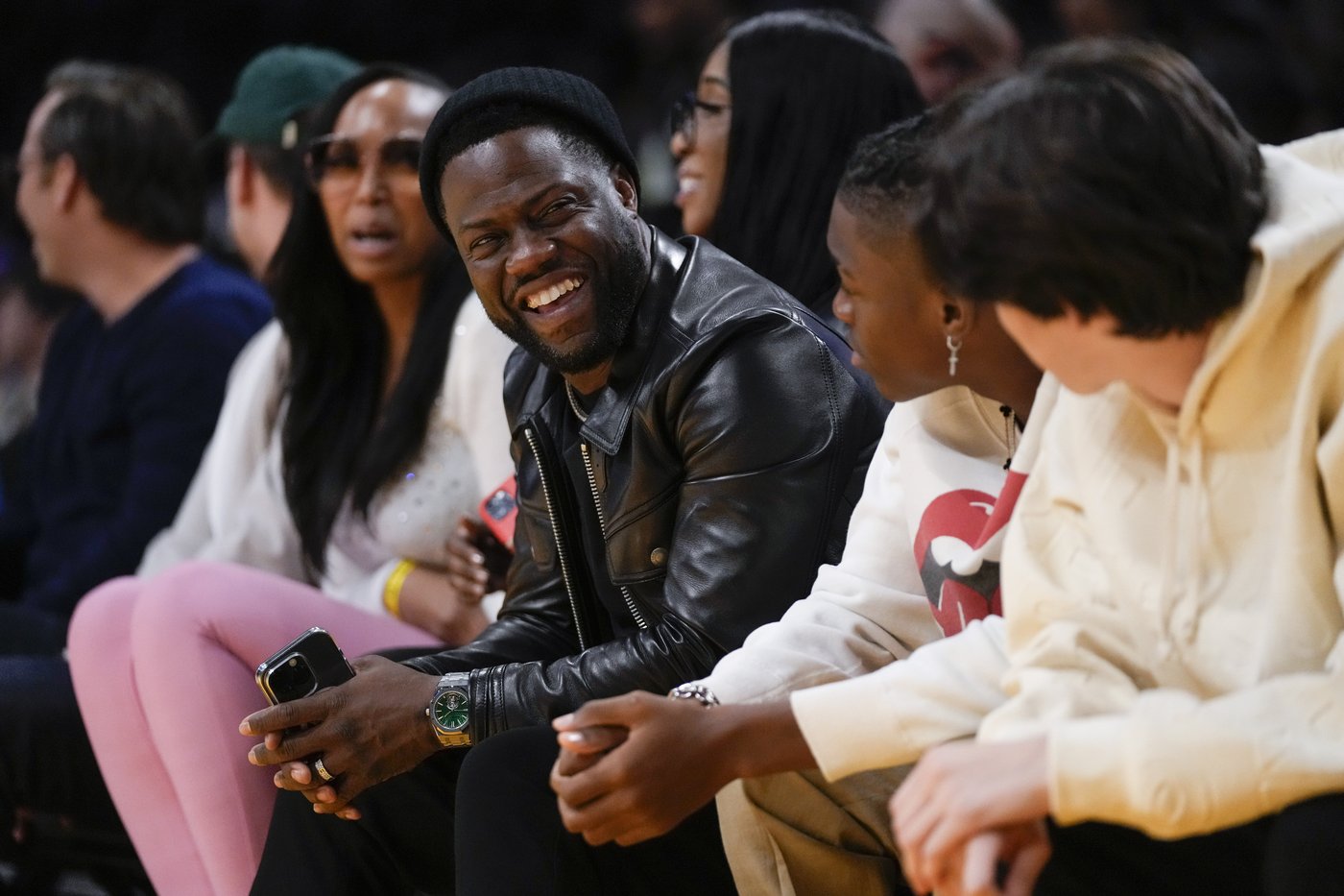 Kevin Hart will be the on-court emcee for Sunday's NBA All-Star tournament in San Francisco | iNFOnews.ca Kevin Hart will be the on-court emcee for Sunday's NBA All-Star tournament in San Francisco | iNFOnews.ca