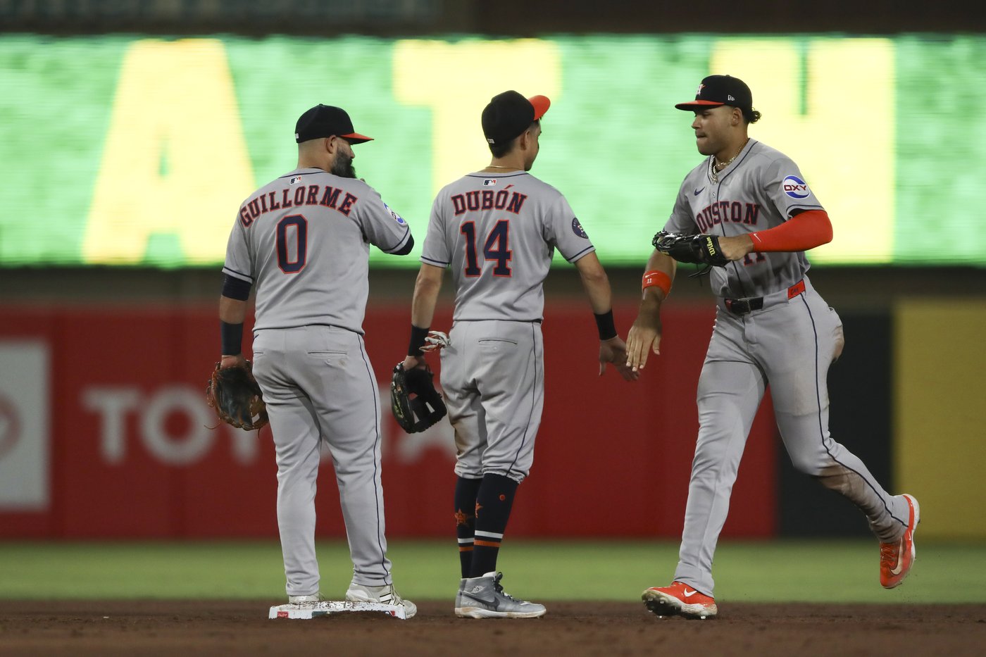 Cam Smith hits 2 of Astros' 5 homers in 13-3 win over Athletics | iNFOnews.ca