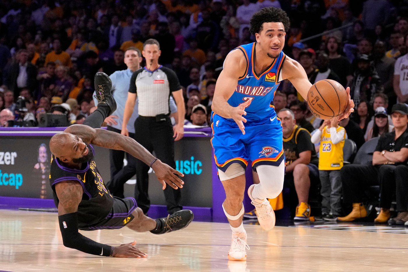The Oklahoma City Thunder say they aren't perfect. The champs' 8-0 playoff record is spotless anyway | iNFOnews.ca