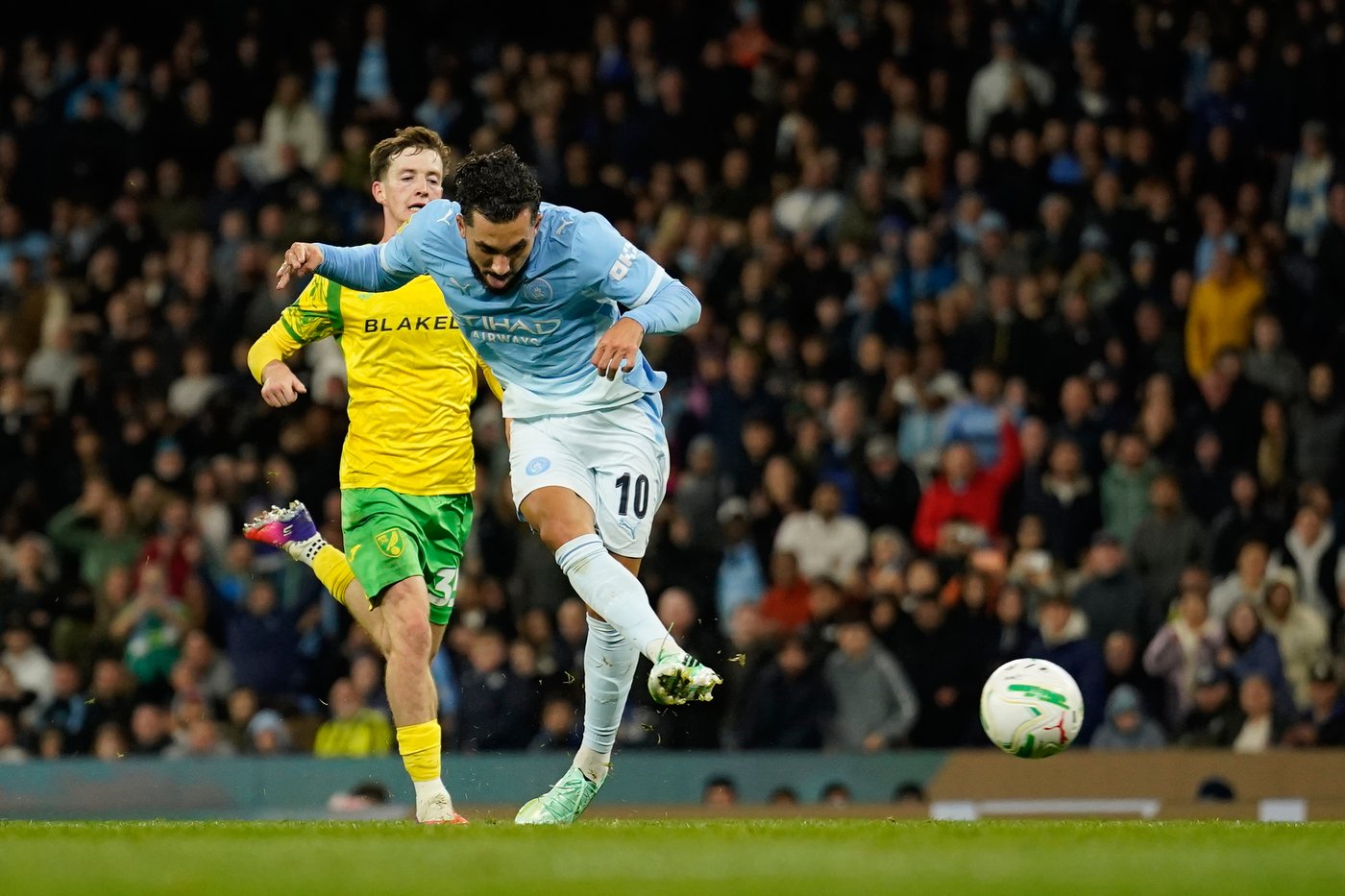 Man City teenager Floyd Samba scores 2 goals in 5-0 win over Norwich in League Cup | iNFOnews.ca Man City teenager Floyd Samba scores 2 goals in 5-0 win over Norwich in League Cup | iNFOnews.ca