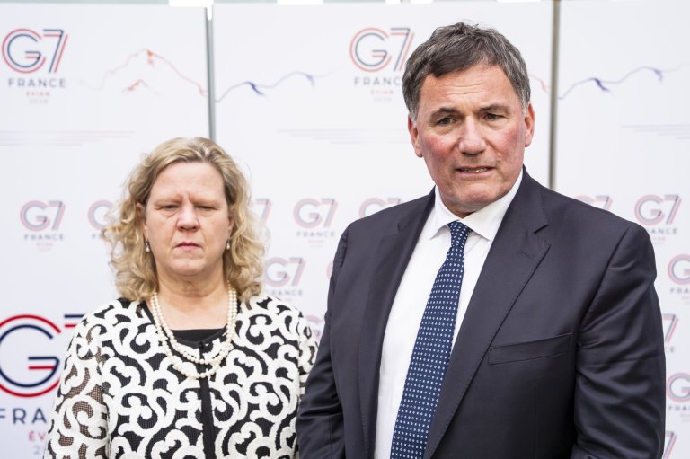 CP NewsAlert: LeBlanc to meet Greer, Lutnick as clock ticks toward new U.S. tariffs | iNFOnews.ca