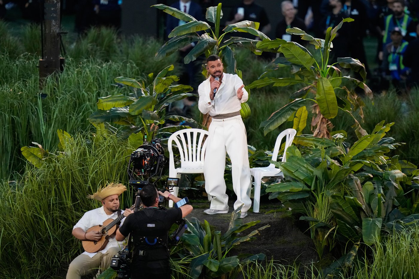 Breaking down the symbolism in Bad Bunny's Super Bowl halftime show | iNFOnews.ca