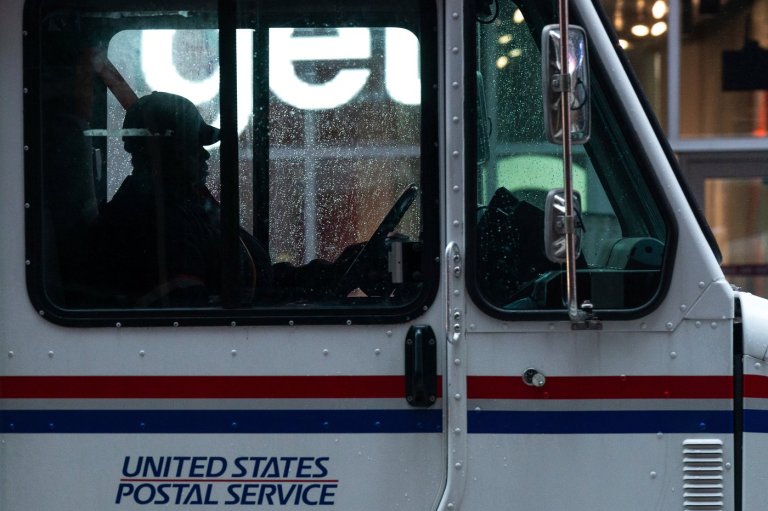 Census Bureau to test using postal workers as census takers in 2030 field trials next year | iNFOnews.ca
