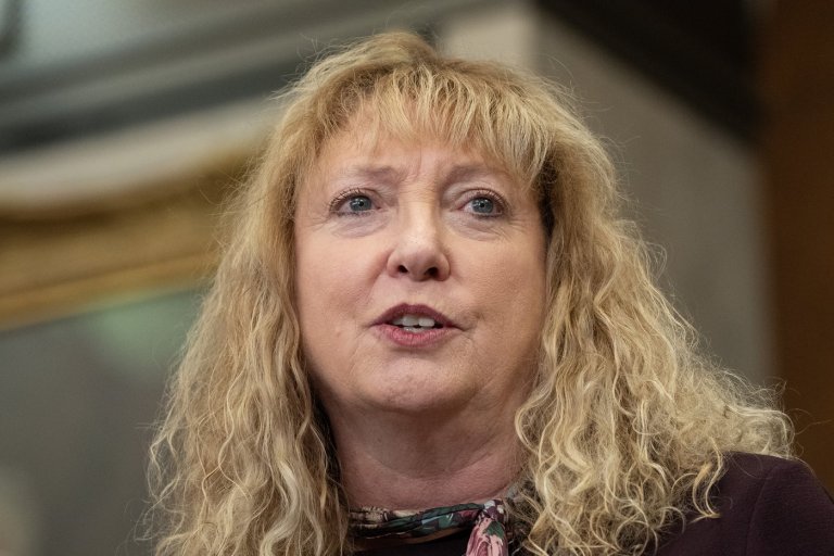 MPs call on feds to bring back bill criminalizing coercive behaviour in relationships | iNFOnews.ca