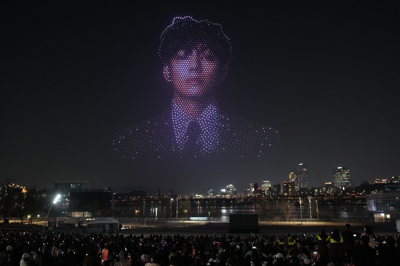 'It feels like a homecoming': BTS Army takes over Toronto ahead of stadium shows | iNFOnews.ca