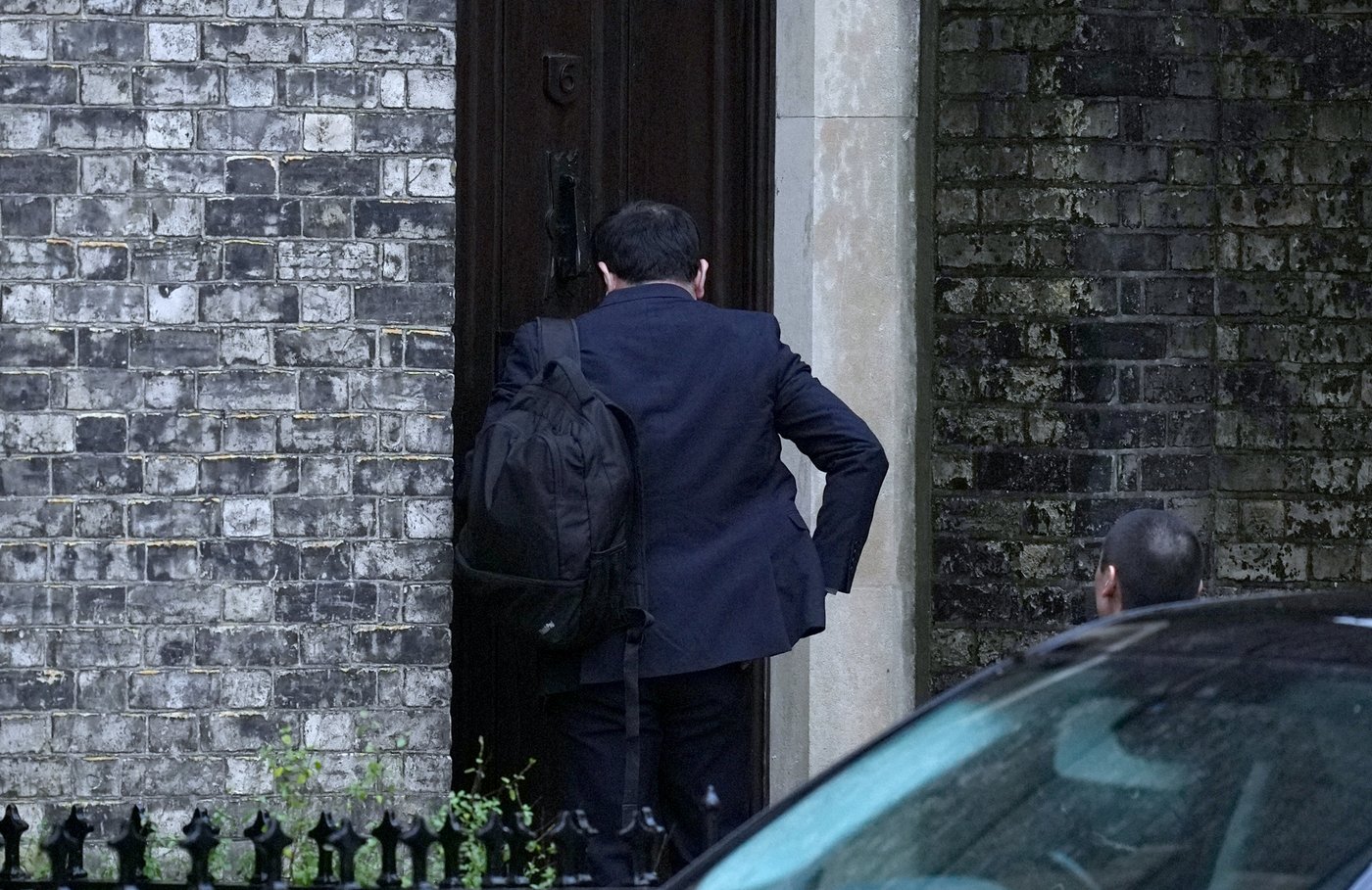 UK police search two properties linked to Peter Mandelson as part of Epstein probe | iNFOnews.ca UK police search two properties linked to Peter Mandelson as part of Epstein probe | iNFOnews.ca