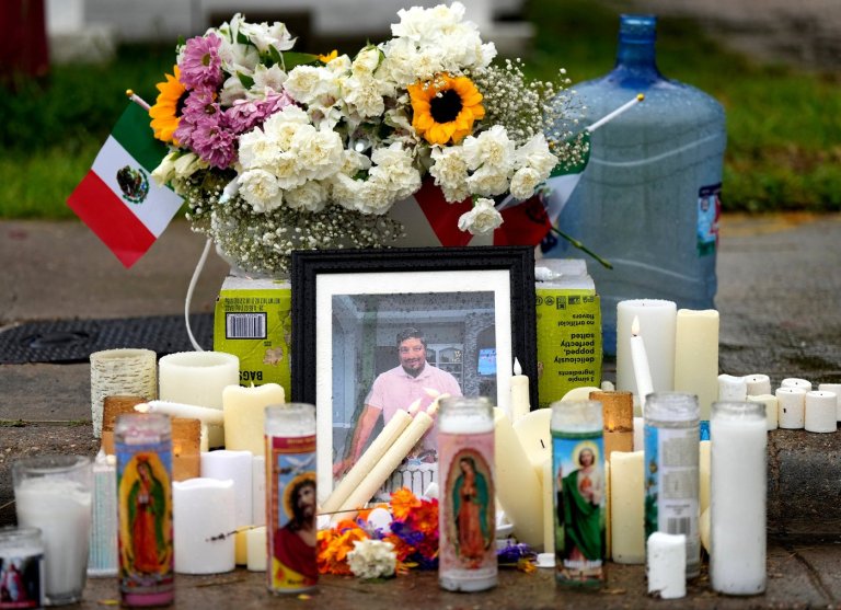 Another witness ordered released after a fatal shooting by a federal immigration agent in Texas | iNFOnews.ca