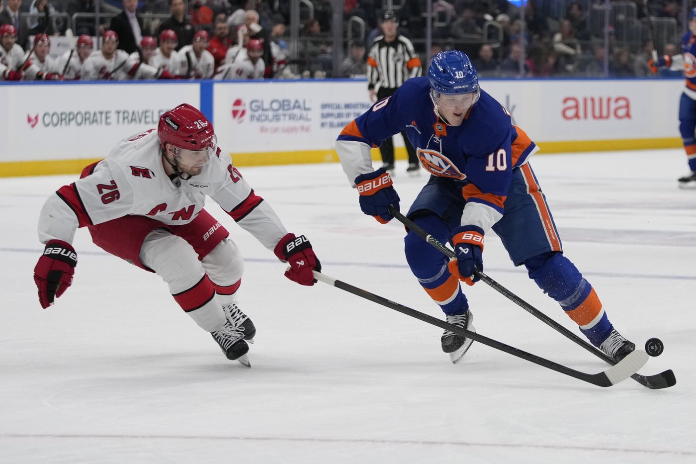 Pageau, Horvat lead Islanders to 4-3 win over Hurricanes | iNFOnews.ca