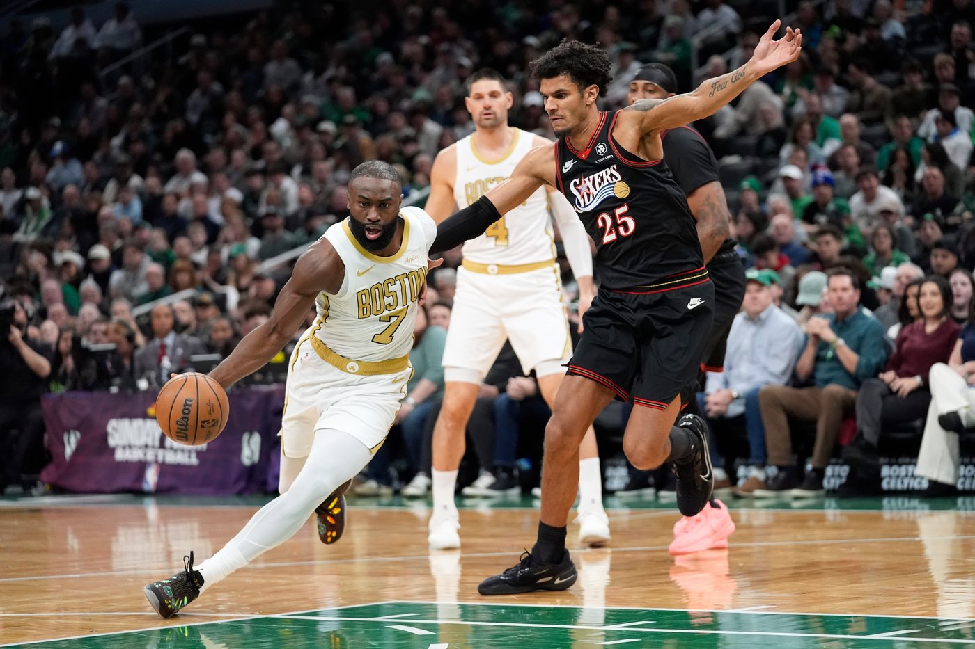 Queta's career-high 27 points spark Celtics to 114-98 win over 76ers | iNFOnews.ca Queta's career-high 27 points spark Celtics to 114-98 win over 76ers | iNFOnews.ca