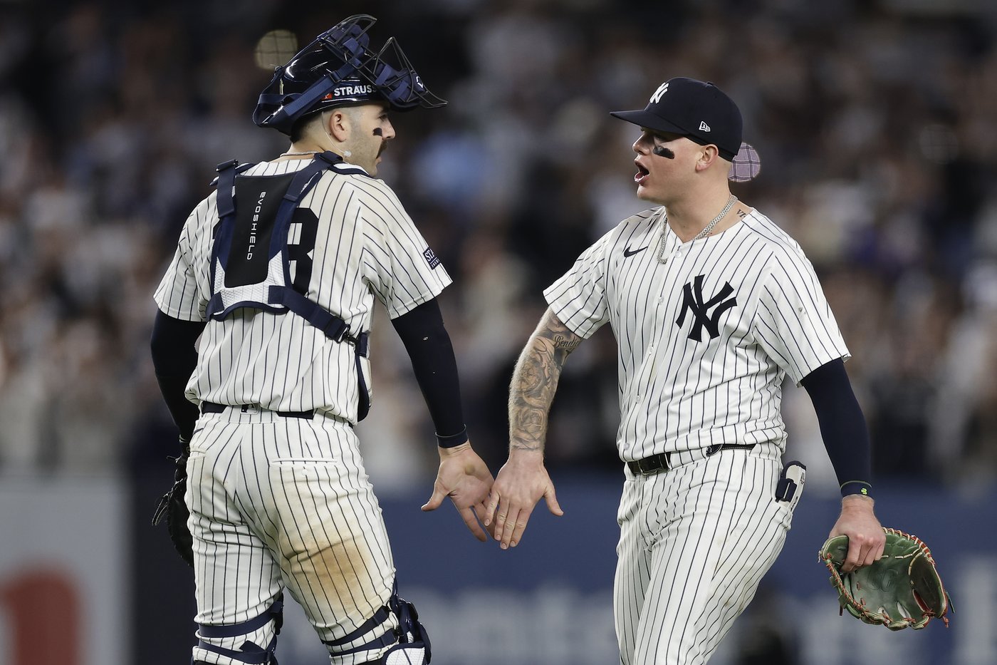Verdugo's go-ahead single and acrobatic catch lift Yankees over Royals 6-5 in ALDS opener | iNFOnews.ca
