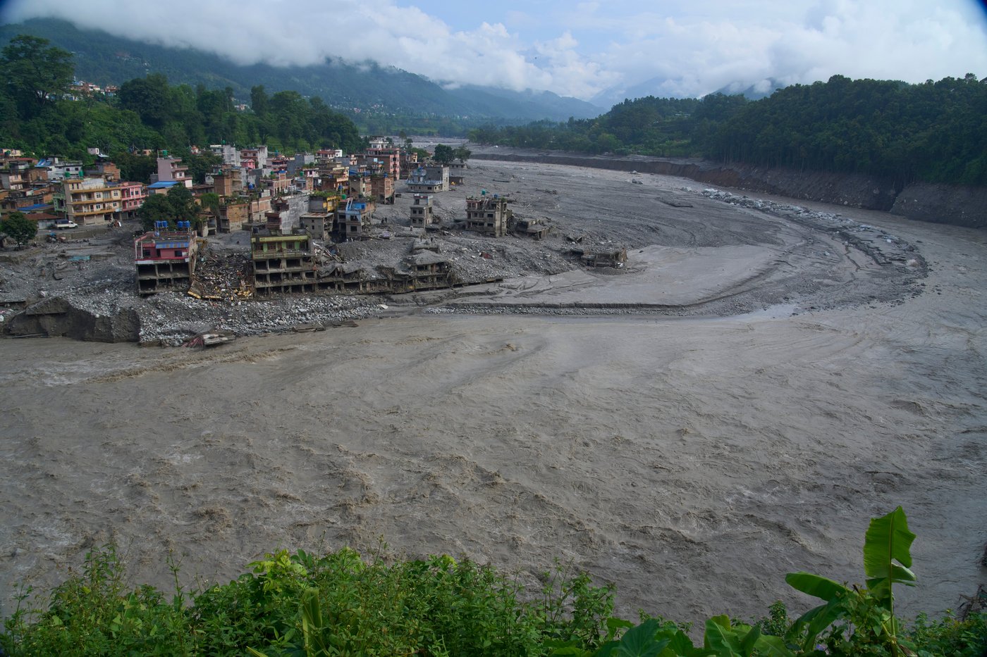 Nepal holds a day of mourning after floods kill at least 1,300 people | iNFOnews.ca Nepal holds a day of mourning after floods kill at least 1,300 people | iNFOnews.ca