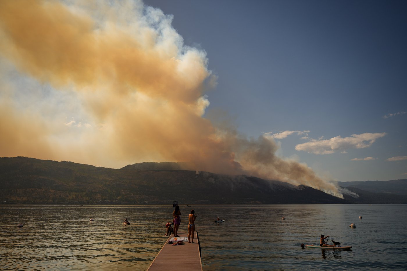 'The fire was just raging' evacuee describes fleeing Okanagan wildfires | iNFOnews.ca