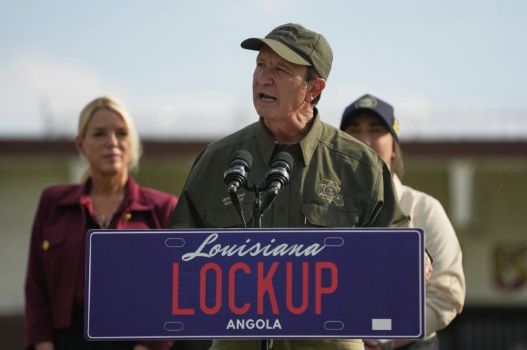 Louisiana governor pays fine and discloses $13K in unreported free trips in deal to end ethics probe | iNFOnews.ca