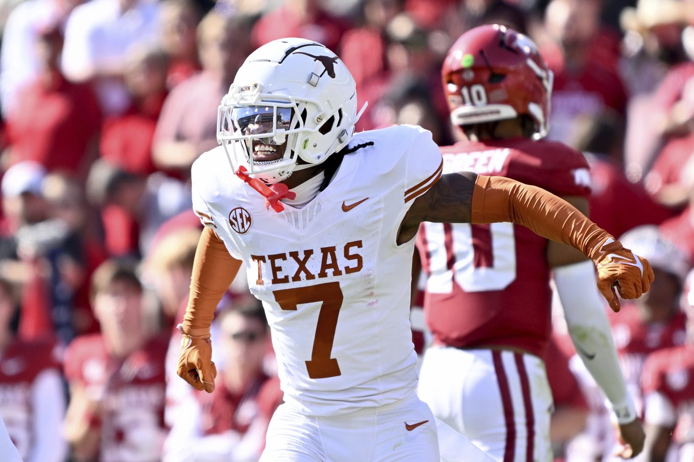 Chase for spots in SEC championship game still up for grabs with two games left in regular season | iNFOnews.ca