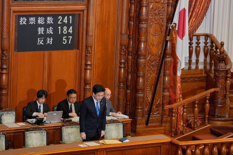 Japan enacts law to punish national flag vandals. Opponents say it's a threat to free speech | iNFOnews.ca