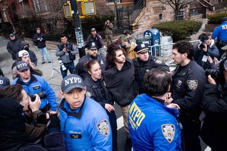 Men charged with bringing bombs to NYC protest were recorded discussing terror plot, indictment says | iNFOnews.ca