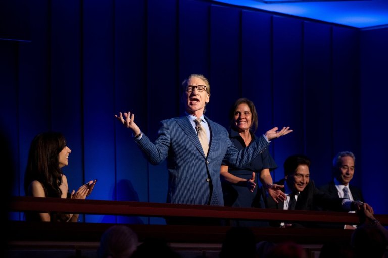 Comedian Bill Maher wins Twain humor prize as the Kennedy Center navigates Trump-era upheaval | iNFOnews.ca