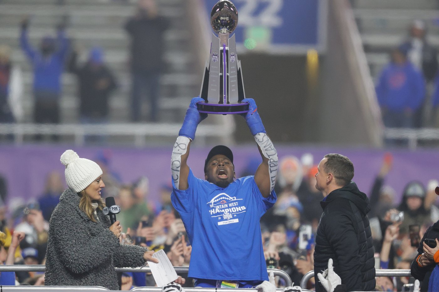 No. 10 Boise State grabs CFP spot, beating No. 19 UNLV 21-7 in Mountain West championship | iNFOnews.ca