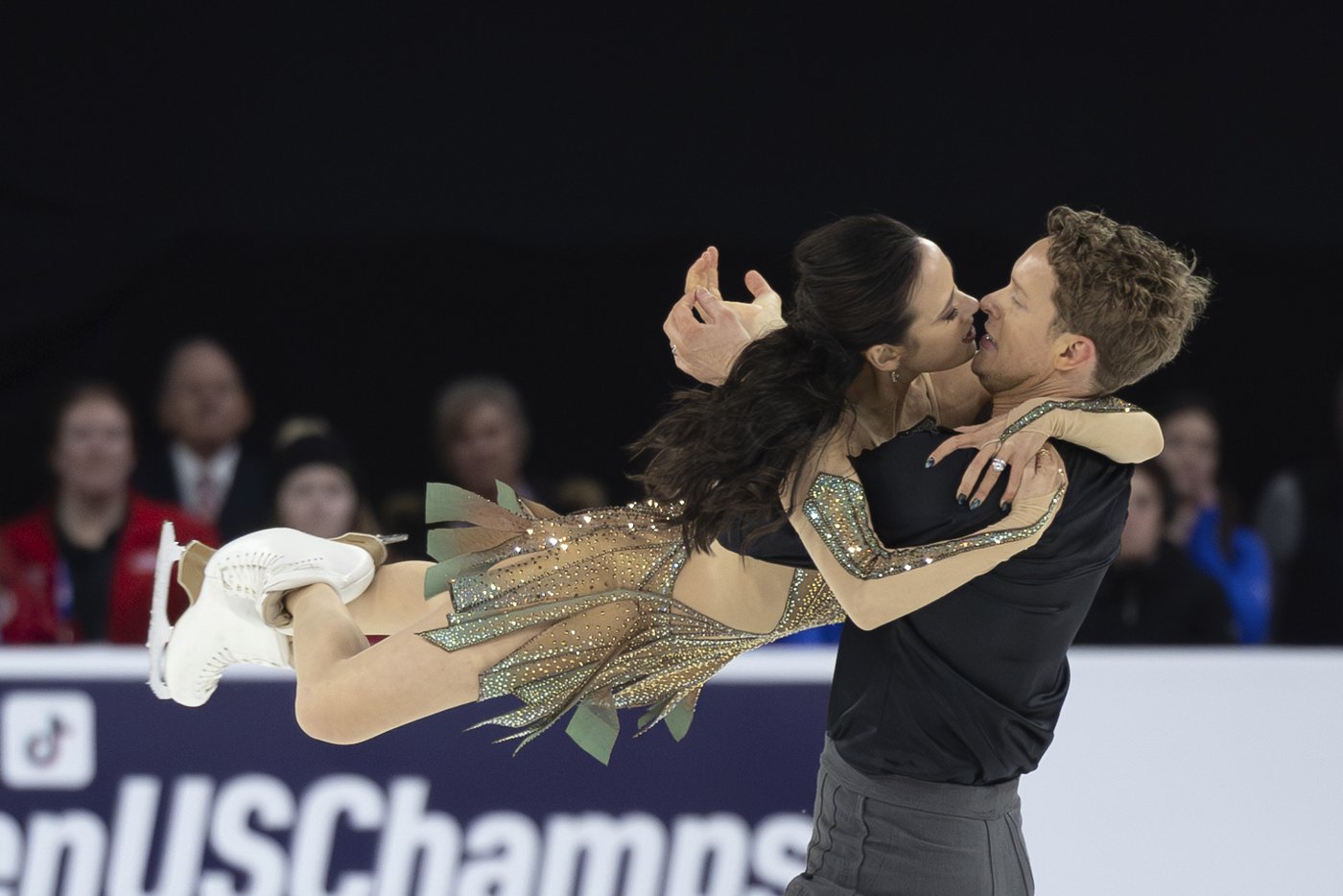 Madison Chock and Evan Bates match the U.S. record by winning their sixth ice dance national title | iNFOnews.ca Madison Chock and Evan Bates match the U.S. record by winning their sixth ice dance national title | iNFOnews.ca