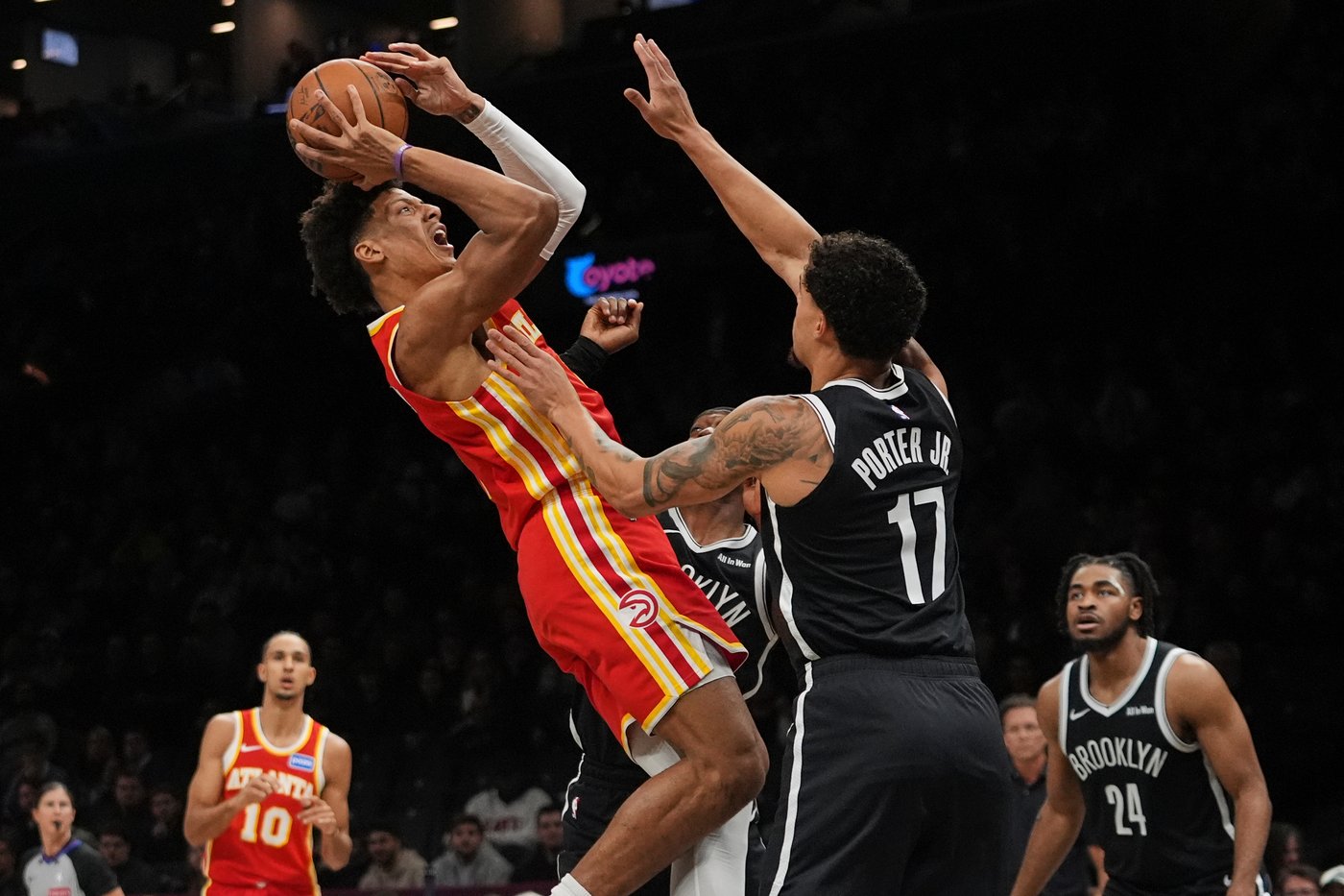 Jalen Johnson and Hawks hold off winless Nets 117-112 after Trae Young exits with knee injury | iNFOnews.ca