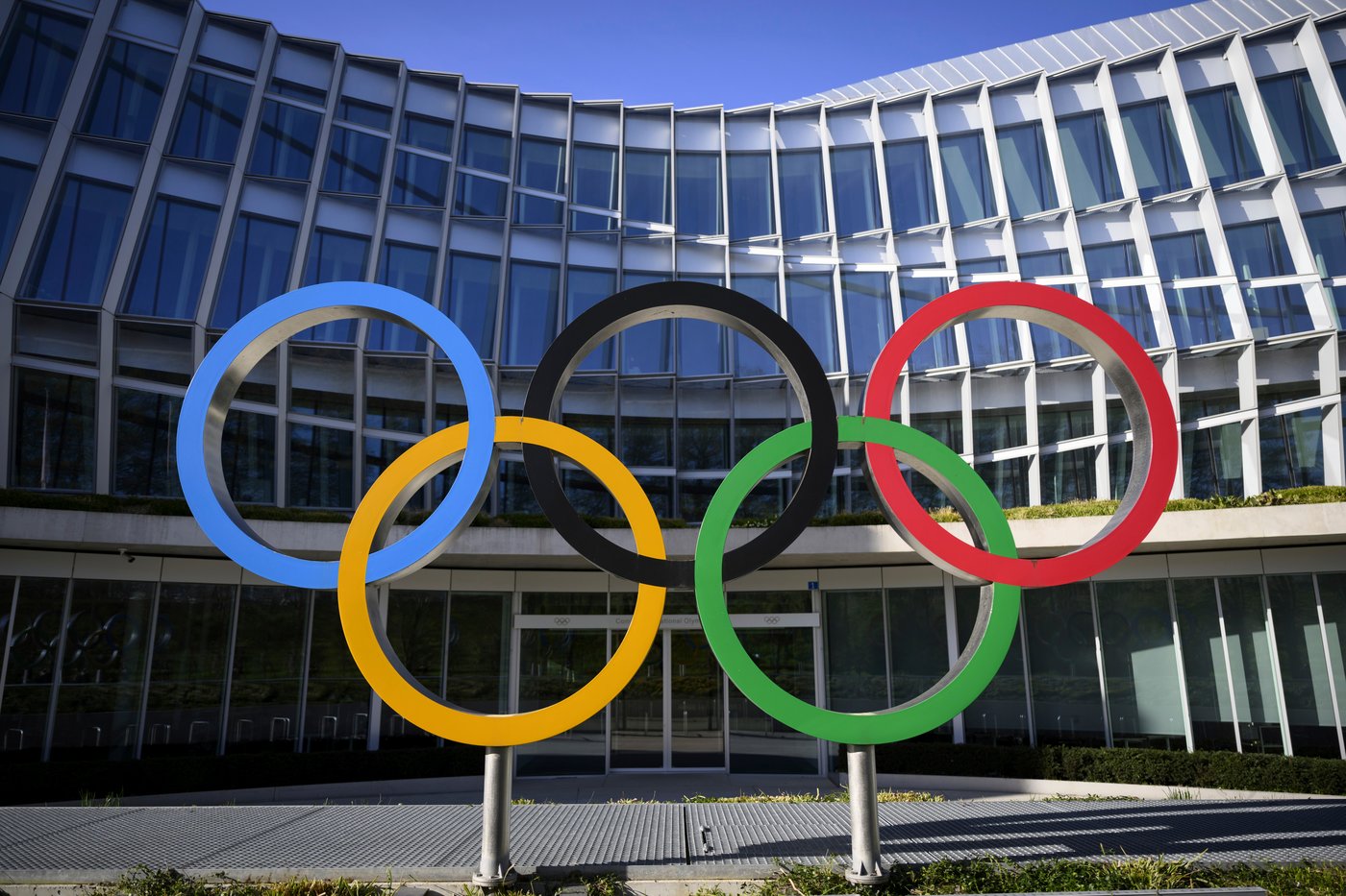 IOC shuts down 12 Olympic committees in switch to smaller expert advisory groups | iNFOnews.ca