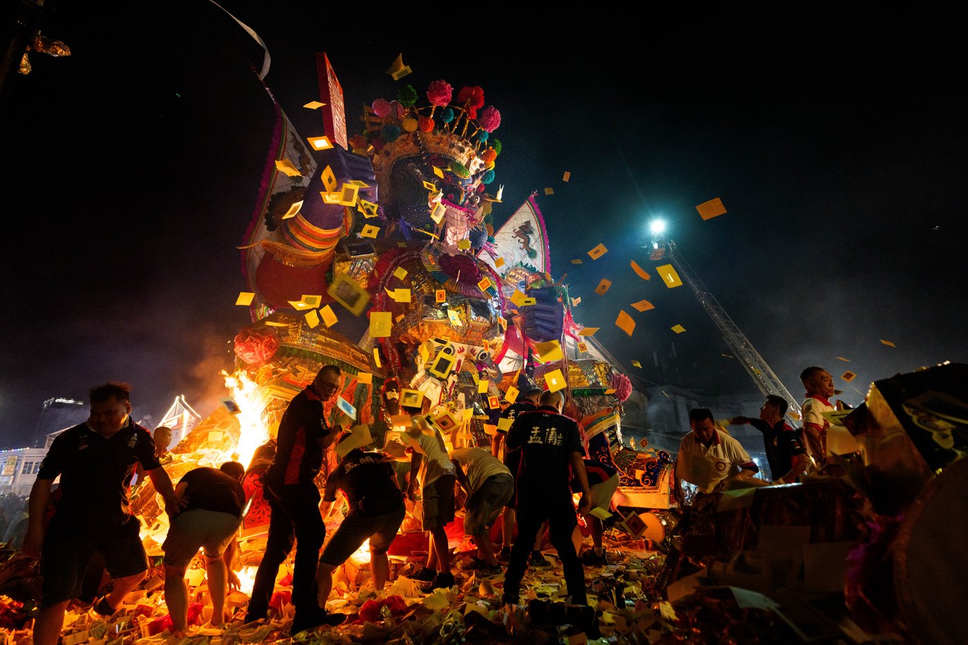 The living care for ancestors and wandering spirits at Malaysia's Hungry Ghost Festival | iNFOnews.ca The living care for ancestors and wandering spirits at Malaysia's Hungry Ghost Festival | iNFOnews.ca