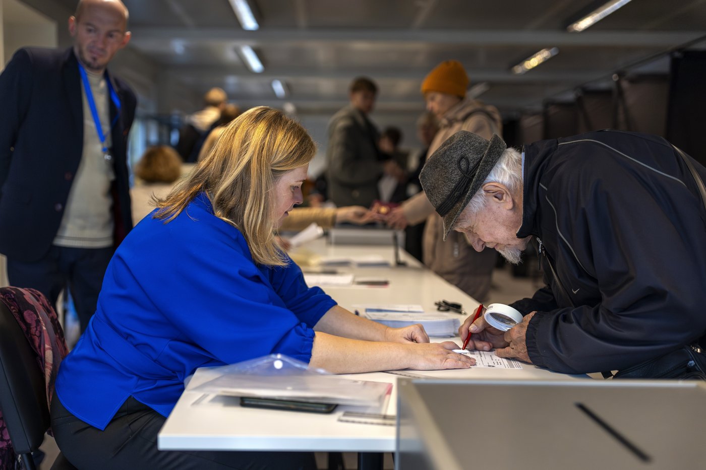 Lithuanians vote in the final round of parliamentary election | iNFOnews.ca