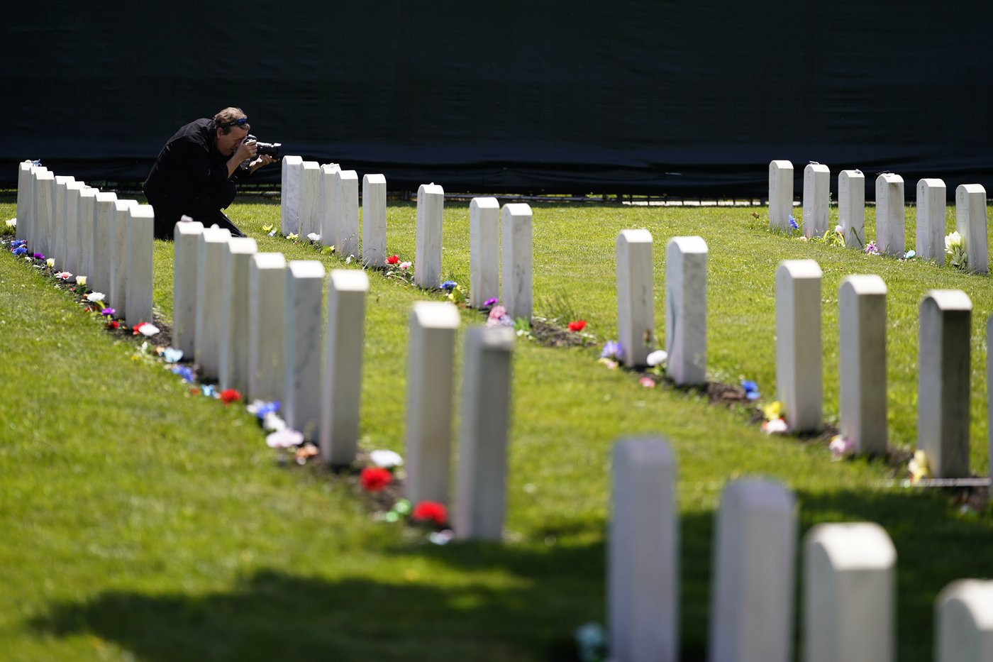 Army returns remains of 9 Indigenous children who died at boarding school over a century ago | iNFOnews.ca
