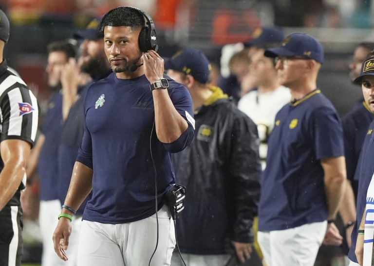 Early loss leaves No. 8 Notre Dame with another early-season test against No. 16 Texas A&M | iNFOnews.ca