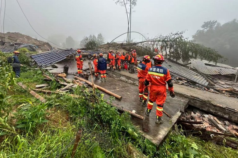 Mudslide death toll in China rises to 3 after heavy rain from Typhoon Saudel | iNFOnews.ca
