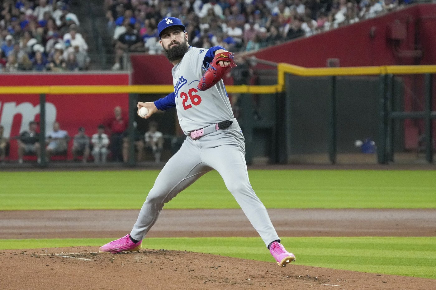 Tony Gonsolin, Freddie Freeman lead Dodgers past Diamondbacks 8-1 | iNFOnews.ca Tony Gonsolin, Freddie Freeman lead Dodgers past Diamondbacks 8-1 | iNFOnews.ca