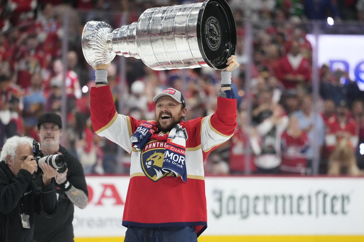 'You don't park it': NHLers dream of representing their countries at 4 Nations | iNFOnews.ca