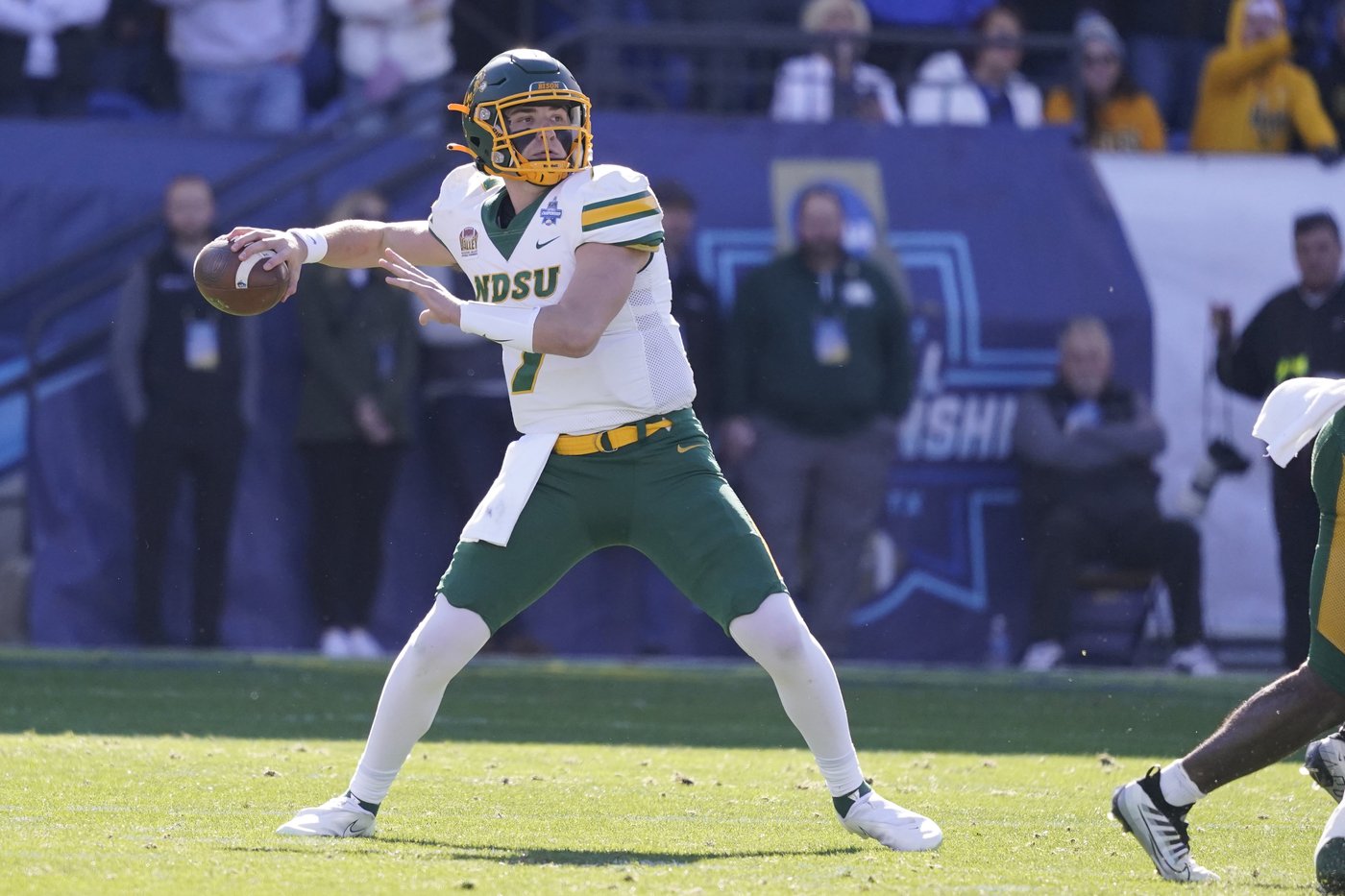 Same starting QBs for Montana State and North Dakota State 3 years later in another FCS title game | iNFOnews.ca