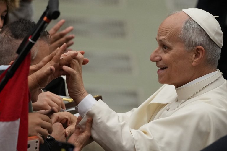 Catholicism shrinks in Latin America while more are religiously unaffiliated, Pew surveys find | iNFOnews.ca