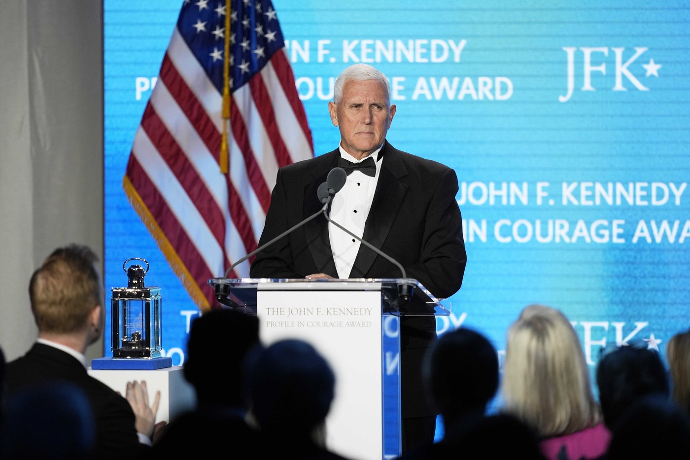 Former Vice President Pence defends Constitution after getting Profile in Courage Award | iNFOnews.ca Former Vice President Pence defends Constitution after getting Profile in Courage Award | iNFOnews.ca