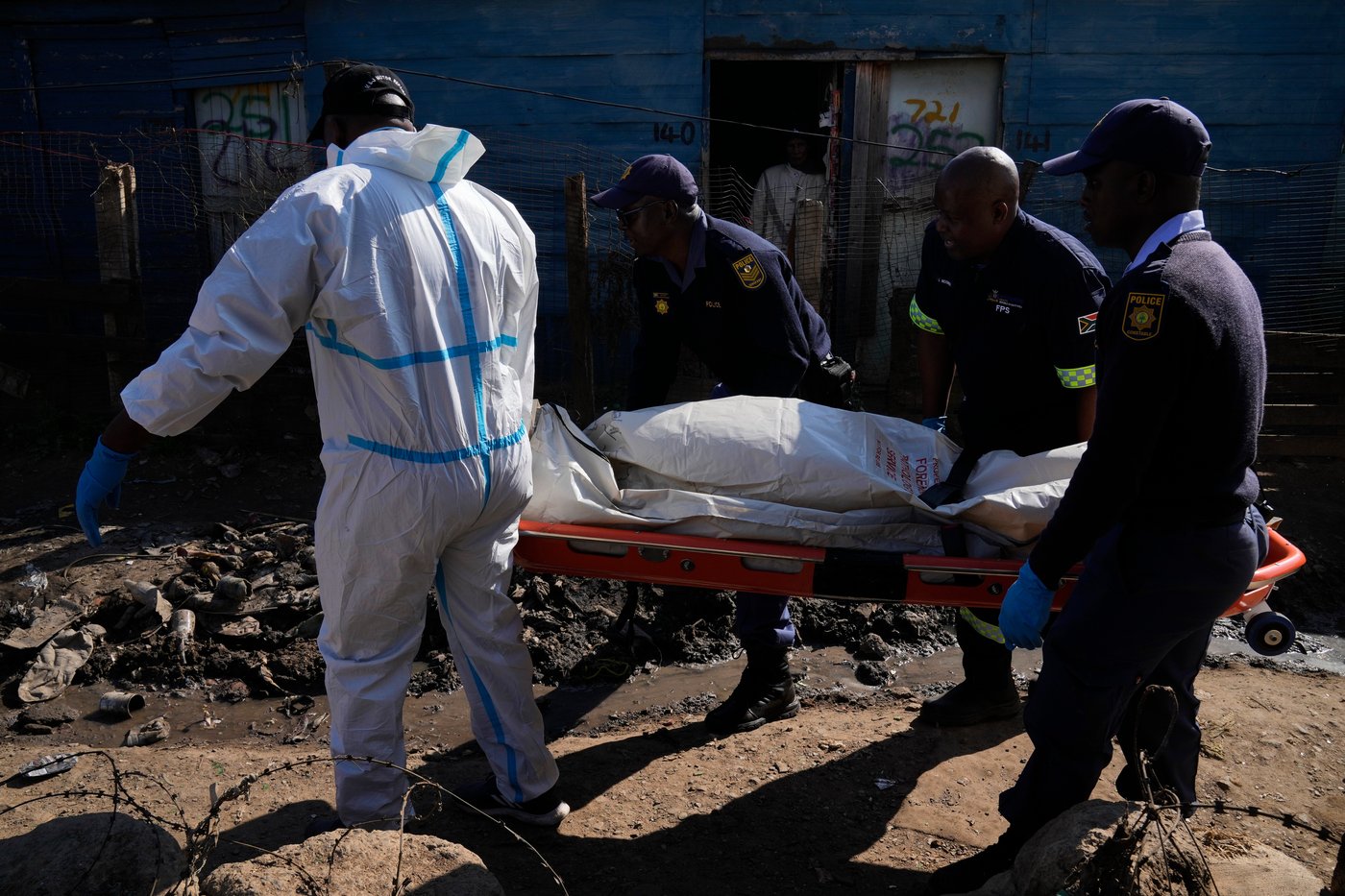Multiple attackers kill 12 people and wound 9 in a late-night shooting in South Africa | iNFOnews.ca