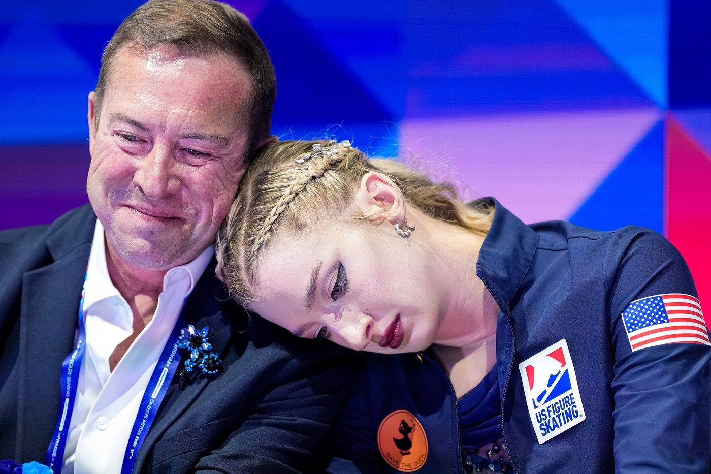 Kaori Sakamoto signs off with a 4th world figure skating title before retirement | iNFOnews.ca