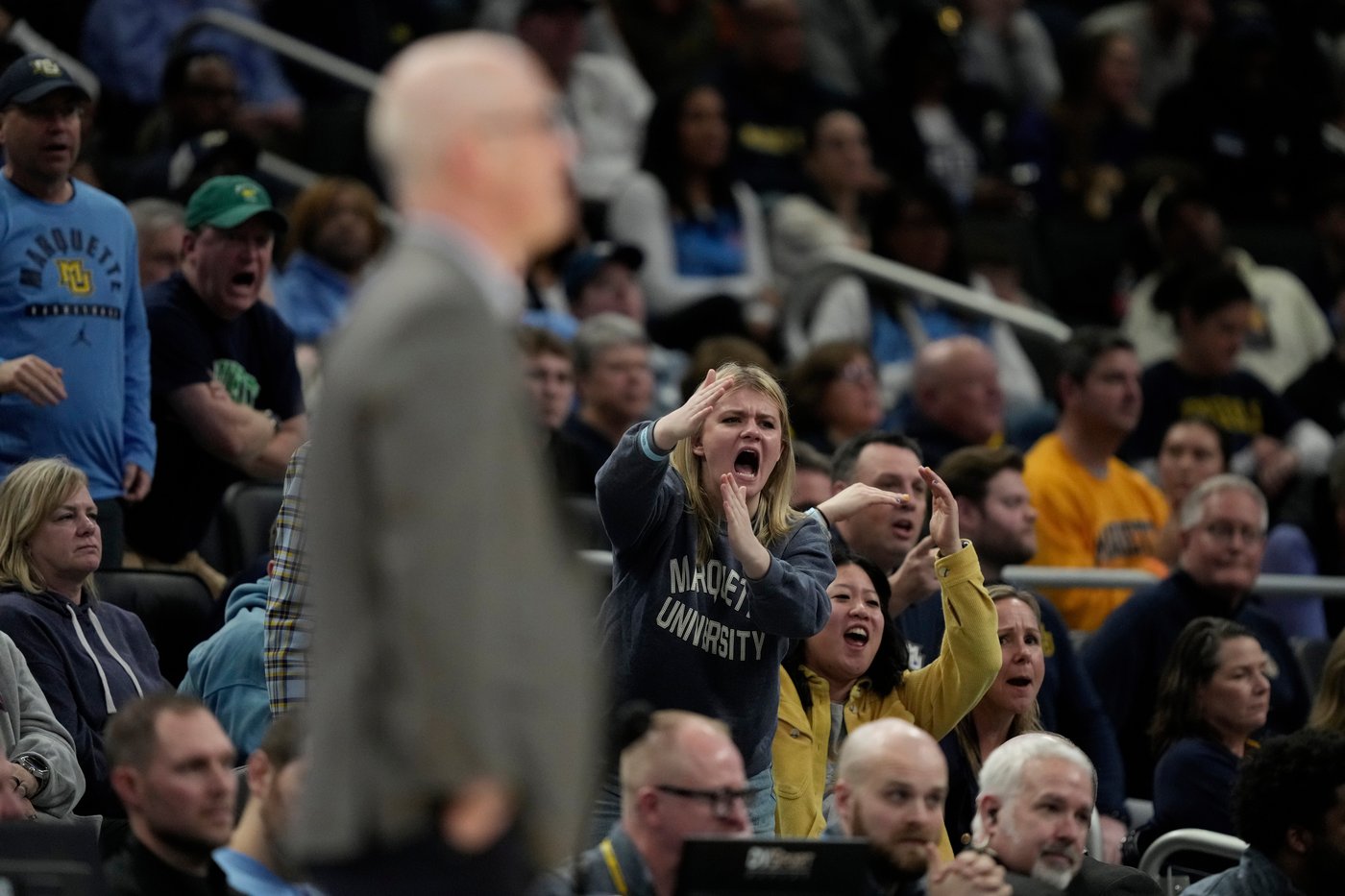 UConn's Hurley beefing with officials again ahead of March Madness, draws $25K fine from Big East | iNFOnews.ca UConn's Hurley beefing with officials again ahead of March Madness, draws $25K fine from Big East | iNFOnews.ca
