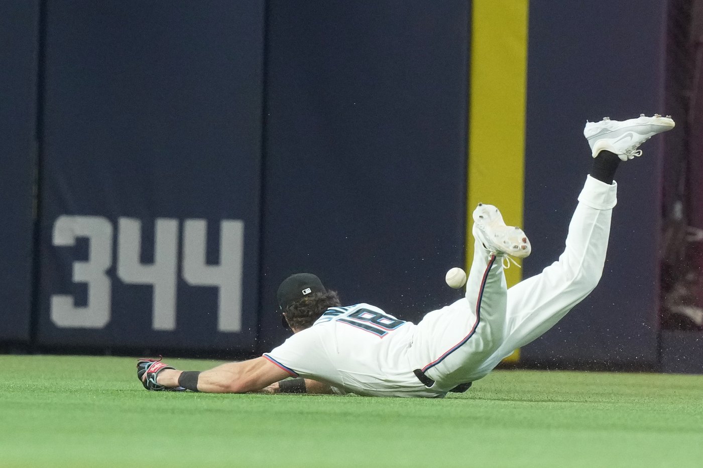 Marlins outfielder Griffin Conine placed on 10-day injured list with left hamstring tear | iNFOnews.ca