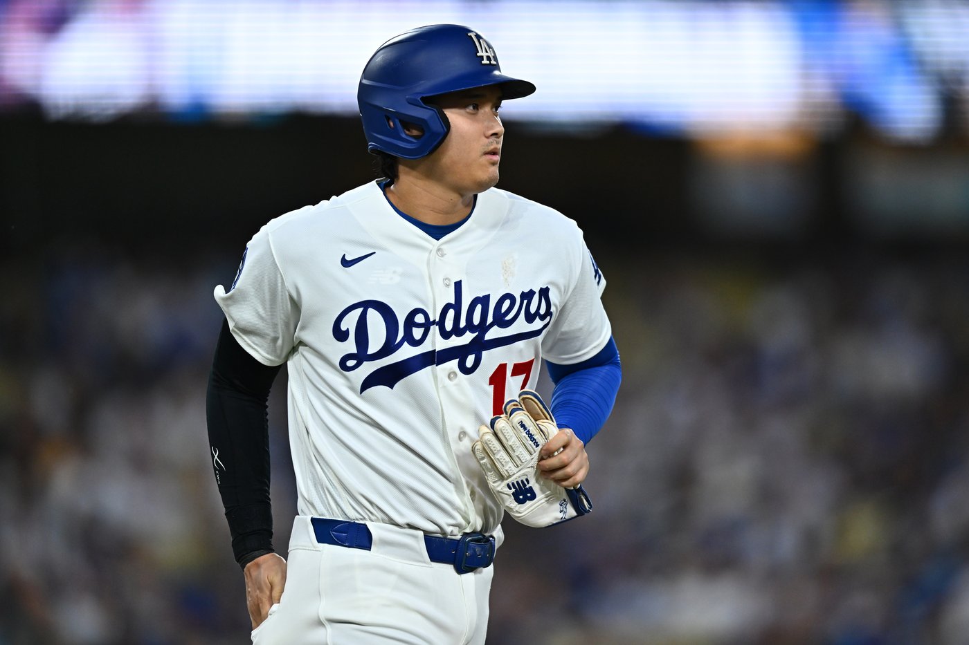 Shohei Ohtani sits again as Dodgers star battles lingering biceps, neck and knee issues | iNFOnews.ca Shohei Ohtani sits again as Dodgers star battles lingering biceps, neck and knee issues | iNFOnews.ca