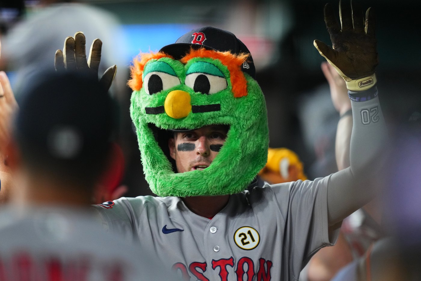 Jacob deGrom strikes out 8 to lead Rangers over Red Sox 4-2 in series between playoff contenders | iNFOnews.ca Jacob deGrom strikes out 8 to lead Rangers over Red Sox 4-2 in series between playoff contenders | iNFOnews.ca