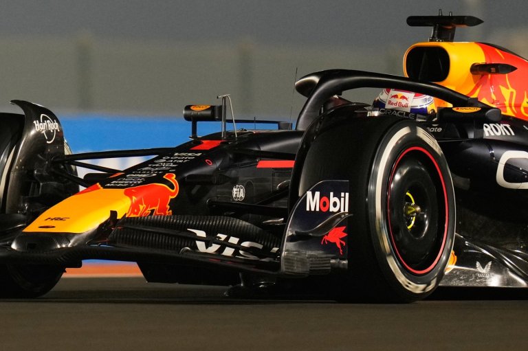 Red Bull driver Max Verstappen wins Formula 1's Qatar Grand Prix as title fight heads for final race | iNFOnews.ca