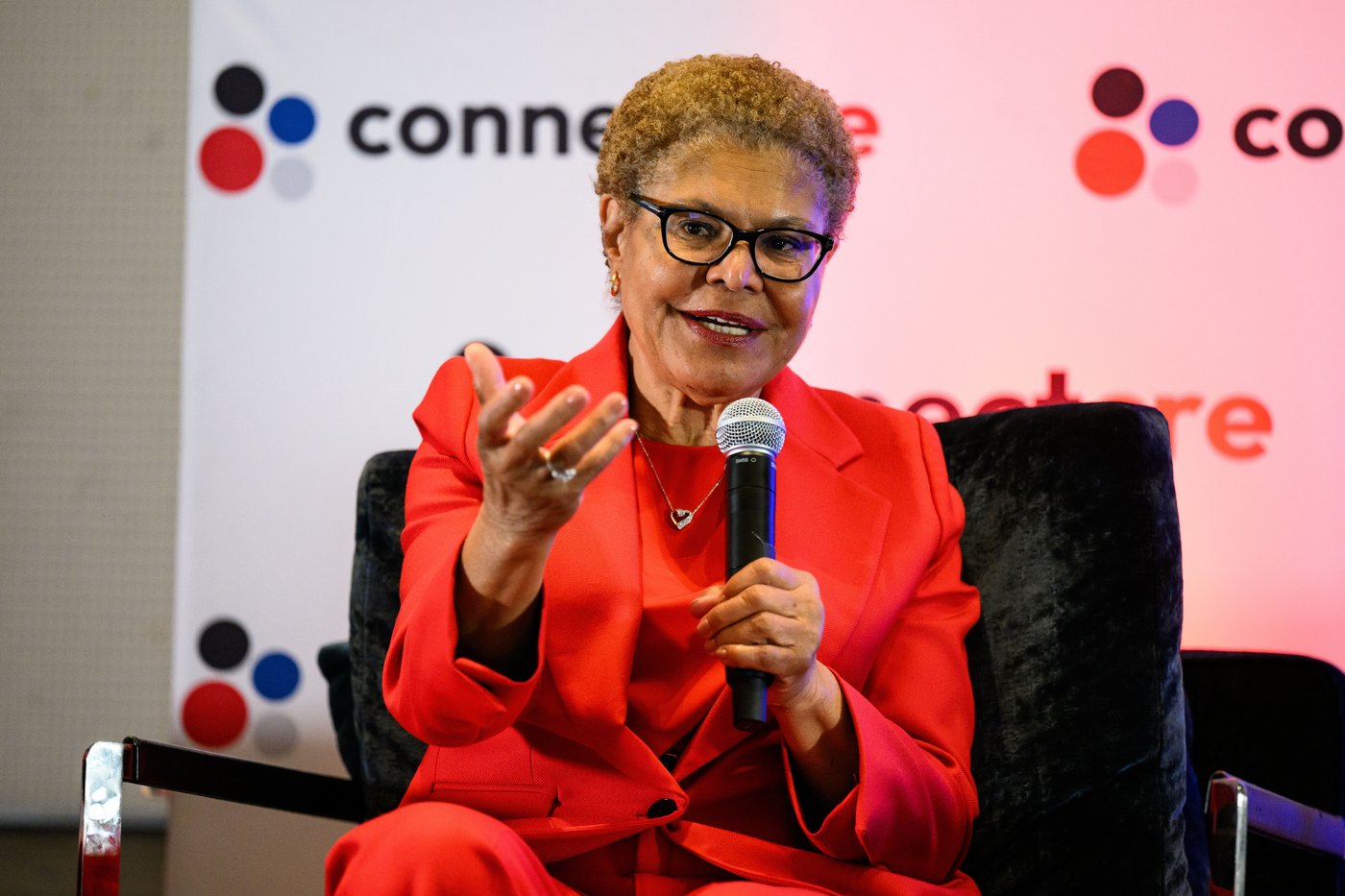 LA Mayor Karen Bass, acknowledging mistakes, angles for second term in struggling city | iNFOnews.ca